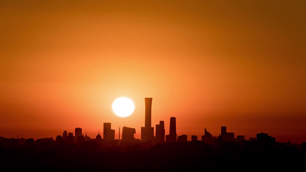 霜降节气的早晨城市日出视频素材