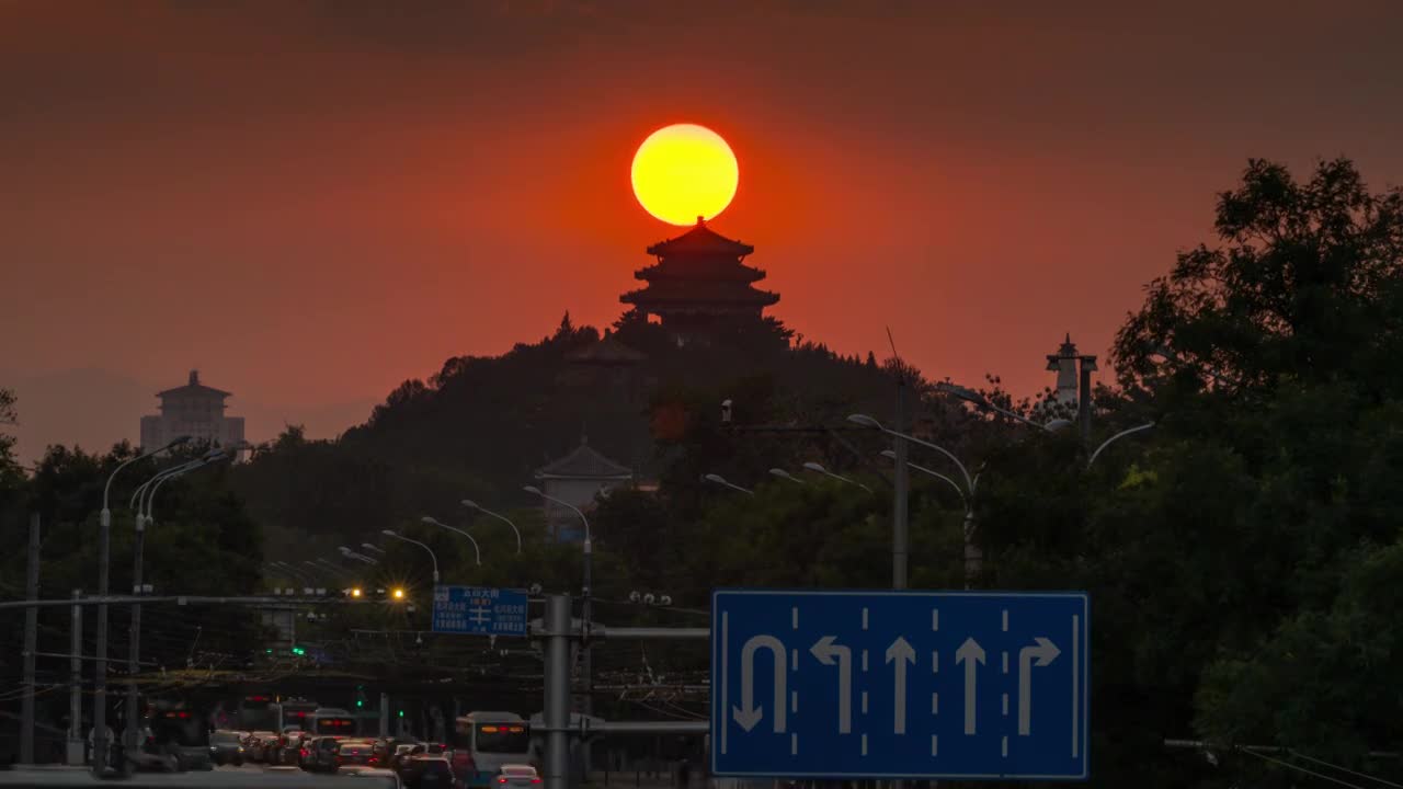 万春亭日落悬日视频素材