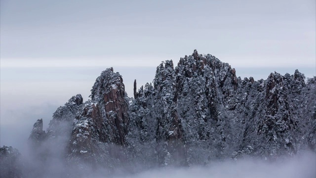 雪后黄山云海奇观视频素材