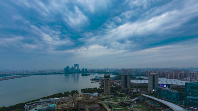 暴雨来临前的苏州园区延时视频素材