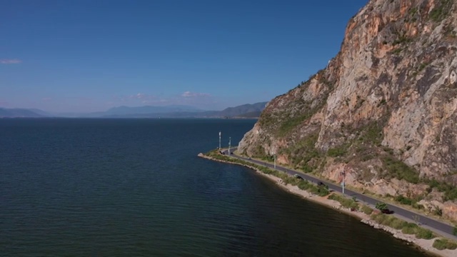 中国云南大理洱海环海路自然风光航拍视频素材