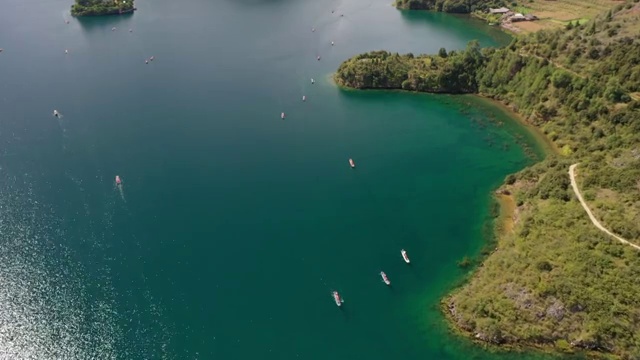 中国四川泸沽湖自然风光航拍视频素材