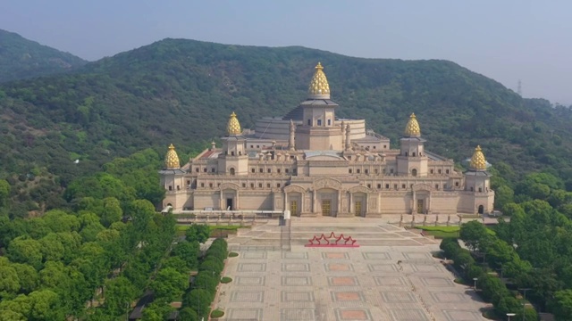 中国江苏省无锡市灵山风景区视频素材