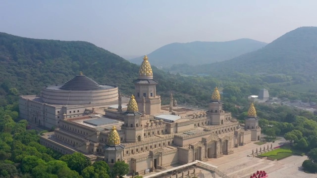 中国江苏省无锡市灵山风景区视频素材