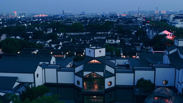 夏日苏州博物馆夜景航拍视频素材