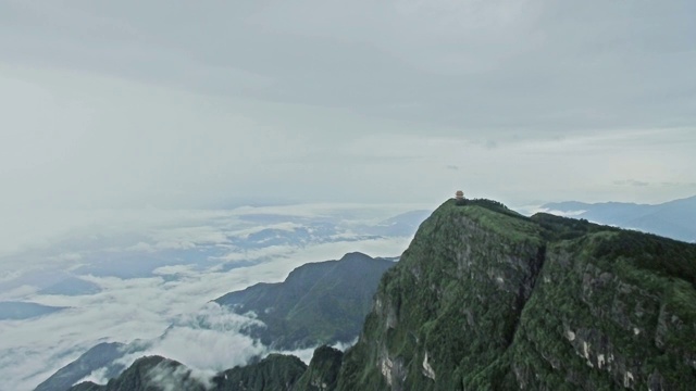 峨眉山万佛顶航拍视频素材