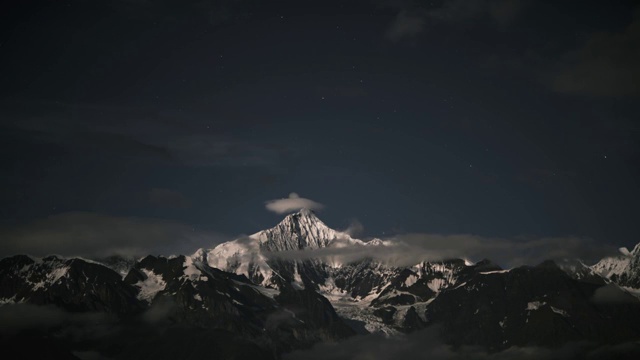 梅里雪山星空延时视频素材