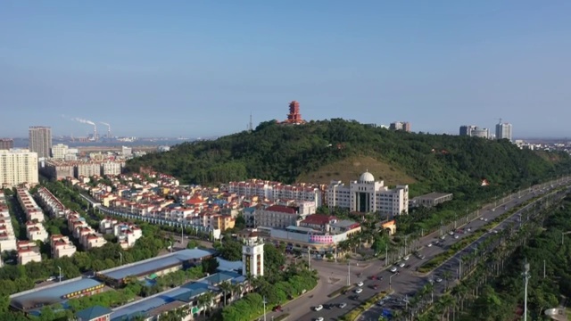 广西防城港城市仙人山公园景观风光航拍视频素材