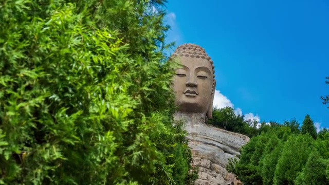 太原蒙山大佛白天多云雅延时视频素材