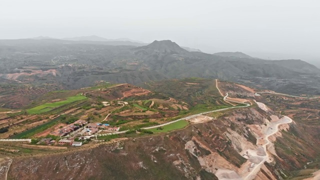 西安唐建陵附近黄土高原视频素材