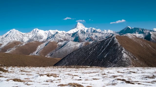 贡嘎雪山延时视频素材