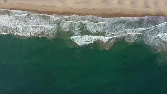 广东省深圳市大鹏新区南澳西涌海滨浴场与深圳天文台航拍视频素材