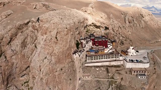 西藏风光日喀则真桑悬空寺视频素材