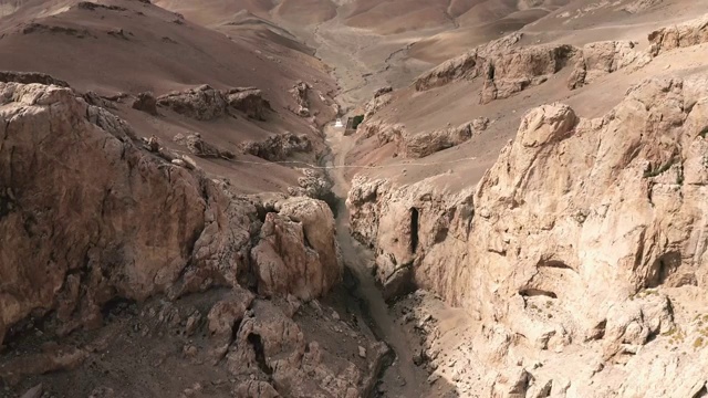 西藏风光日喀则真桑悬空寺视频素材