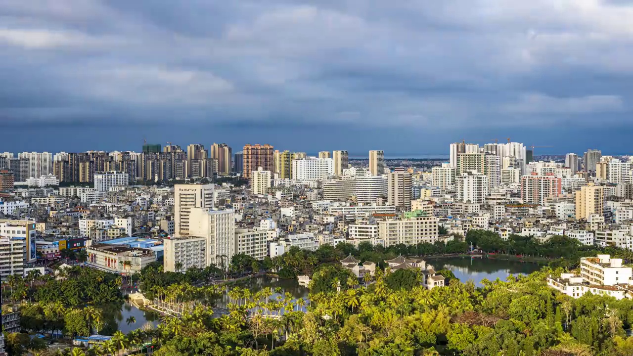 海口都市风光黄昏延迟视频素材