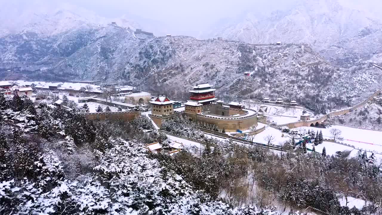 北京昌平居庸关长城雪景视频素材