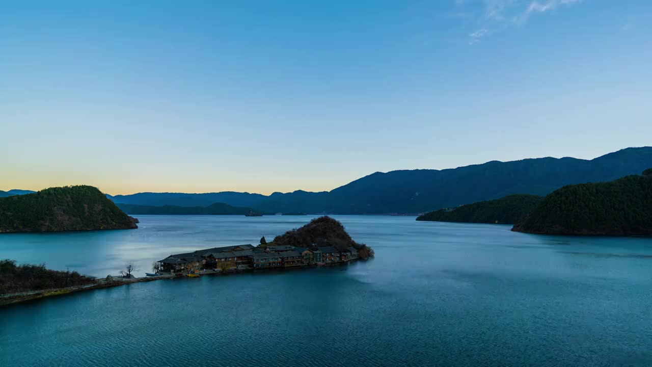 泸沽湖日转夜视频素材