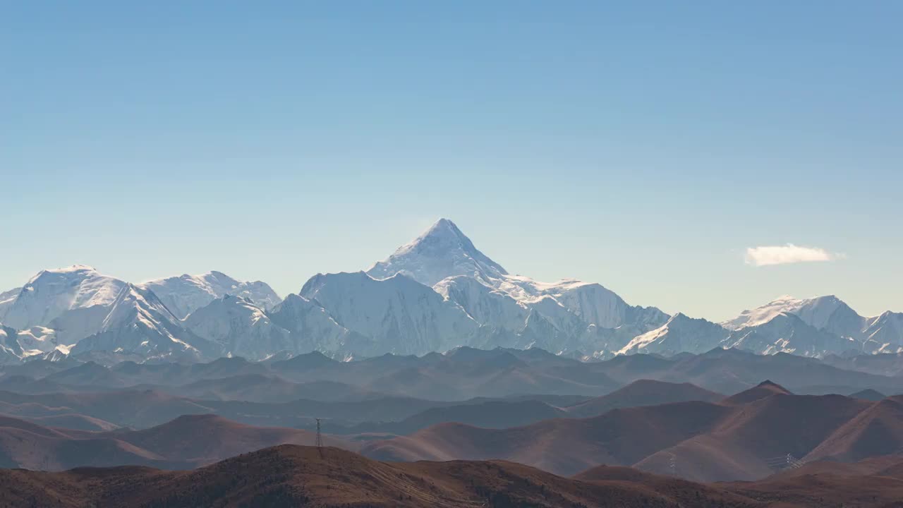 长焦贡嘎雪山延时摄影视频素材