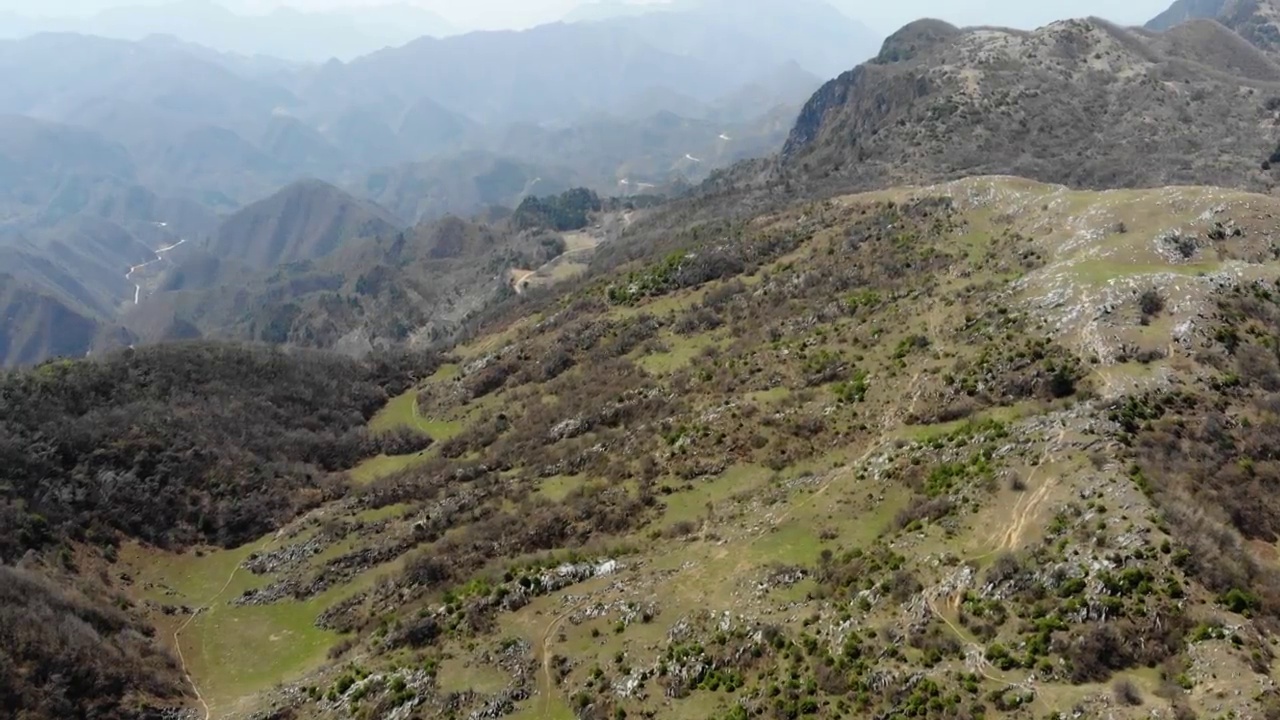 陕西镇安北阳山喀斯特地貌航拍视频素材