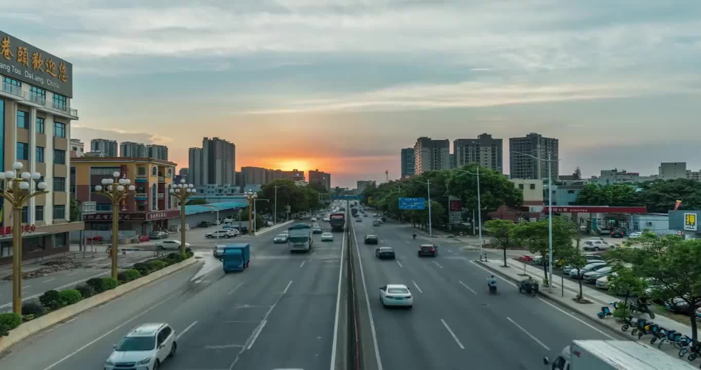 东莞日转夜延时，车轨，晚霞视频下载