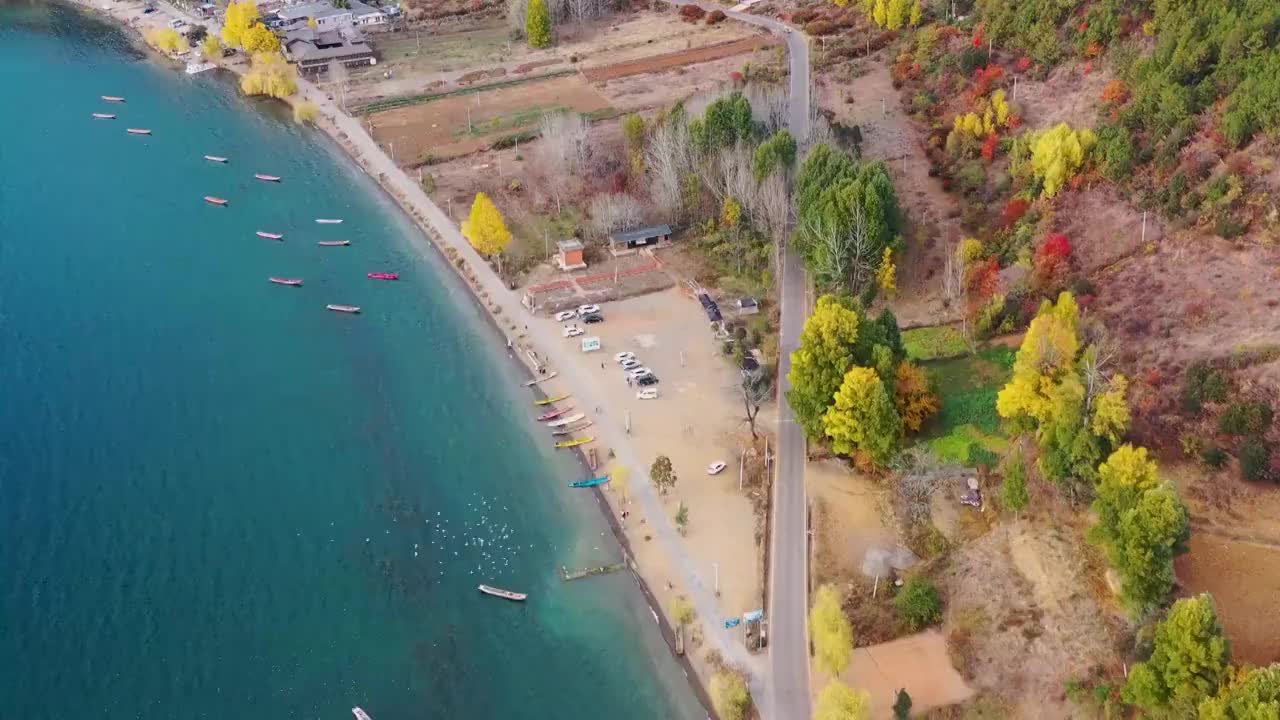 航拍云南丽江泸沽湖旅行自然风光视频素材