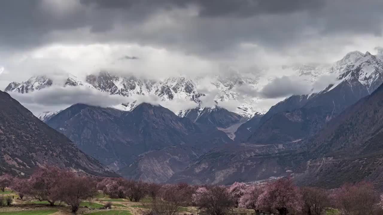 南迦巴瓦落日延时风景视频素材