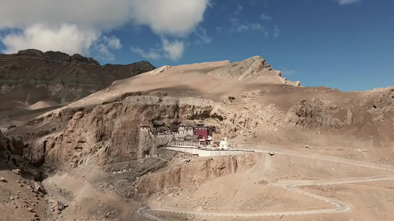 航拍西藏风光日喀则真桑悬空寺视频素材