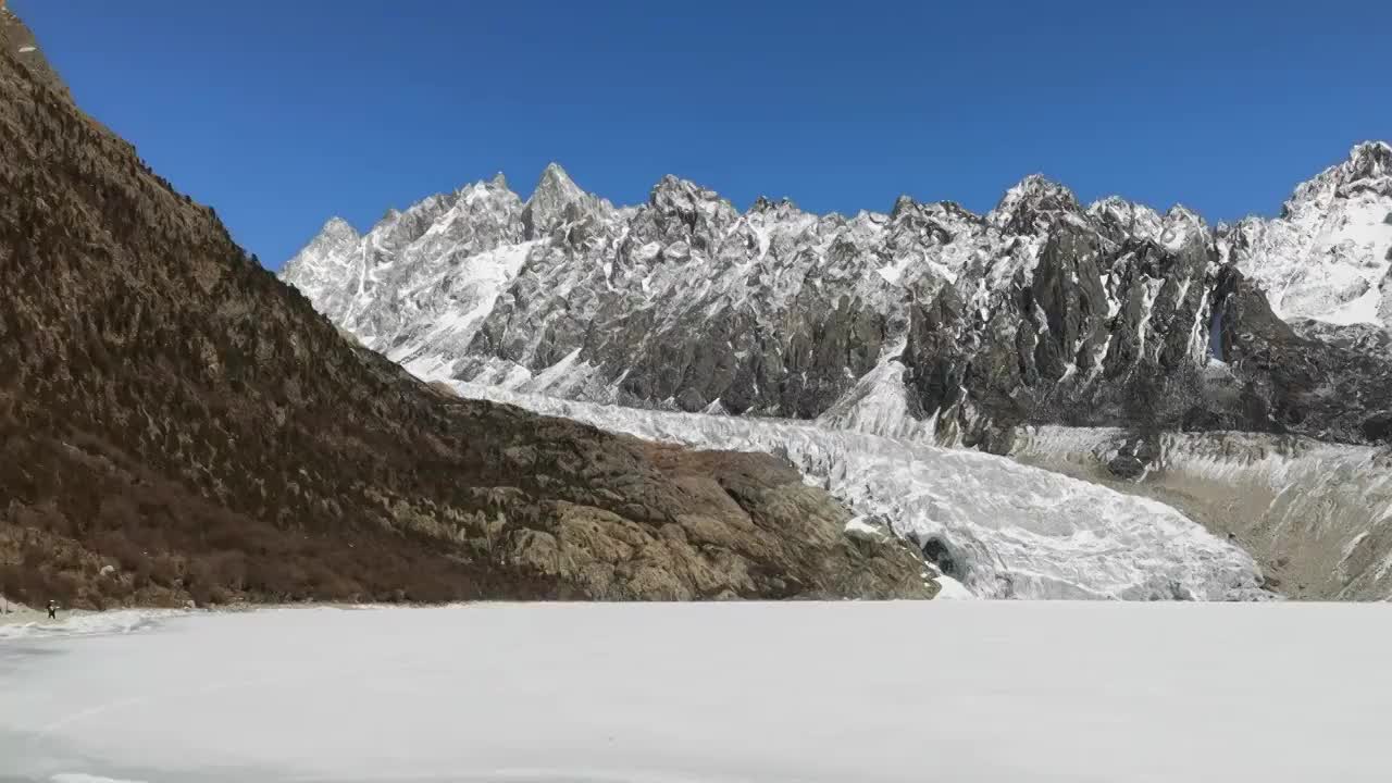 中国 西藏 那曲 布加雪山（冰川）视频素材