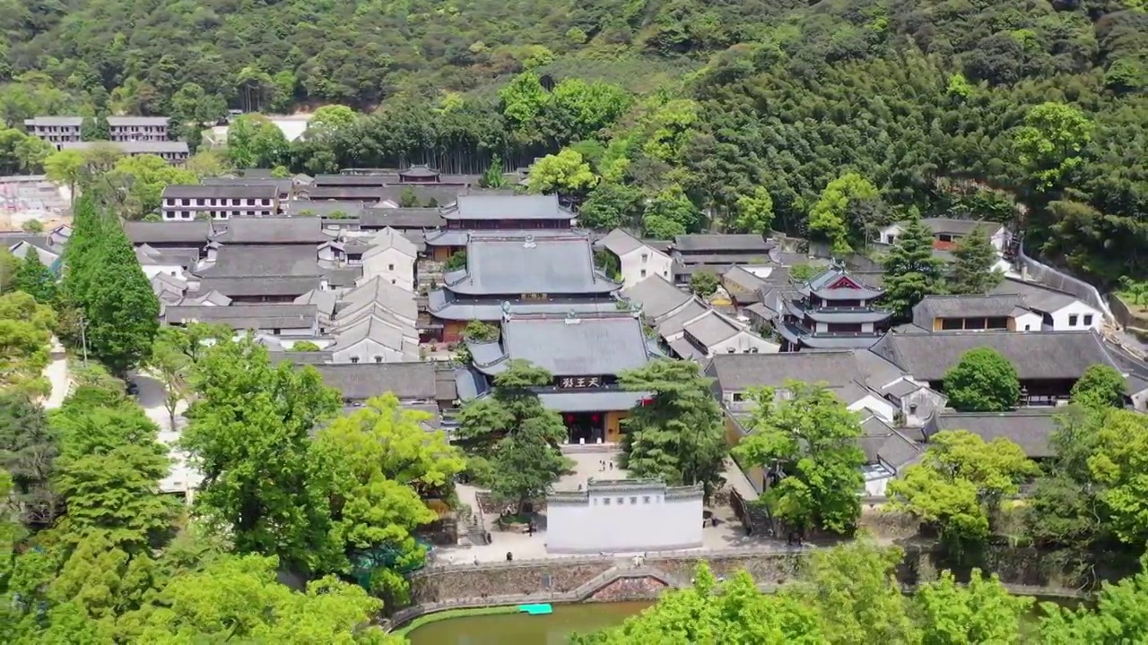 宁波天童寺古建筑航拍4K视频视频素材