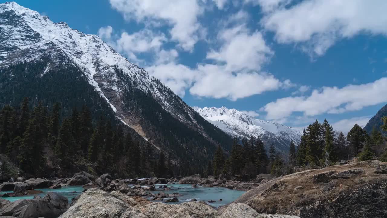 4月非常漂亮的然乌湖延时摄影视频素材