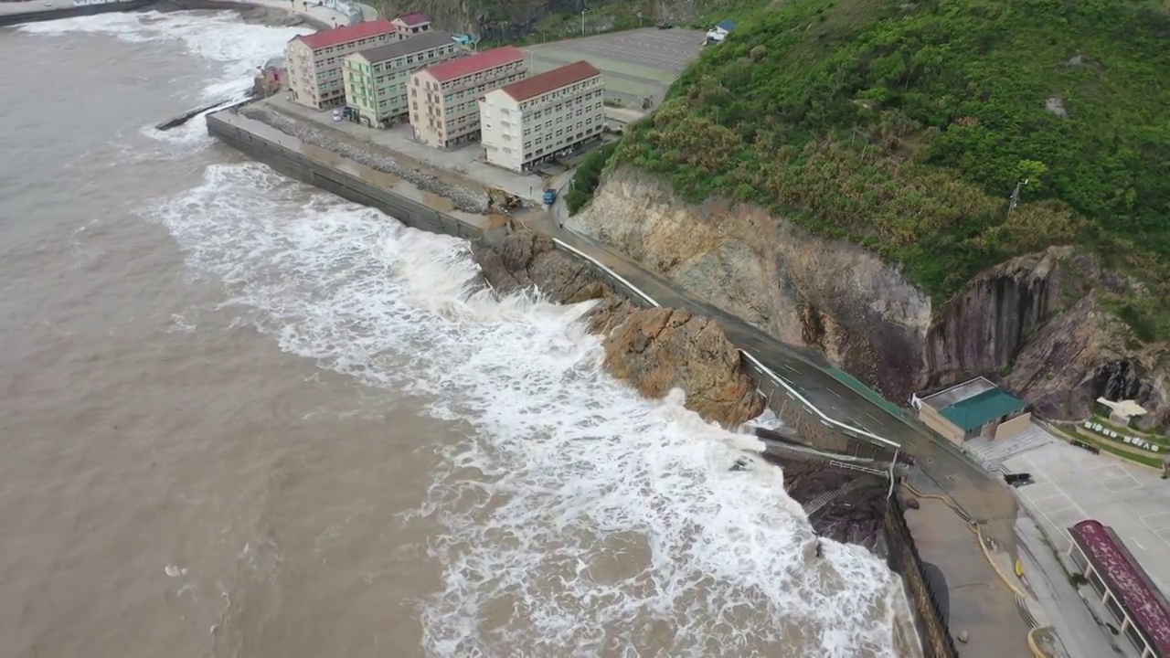 温岭石塘金沙滩海浪视频下载