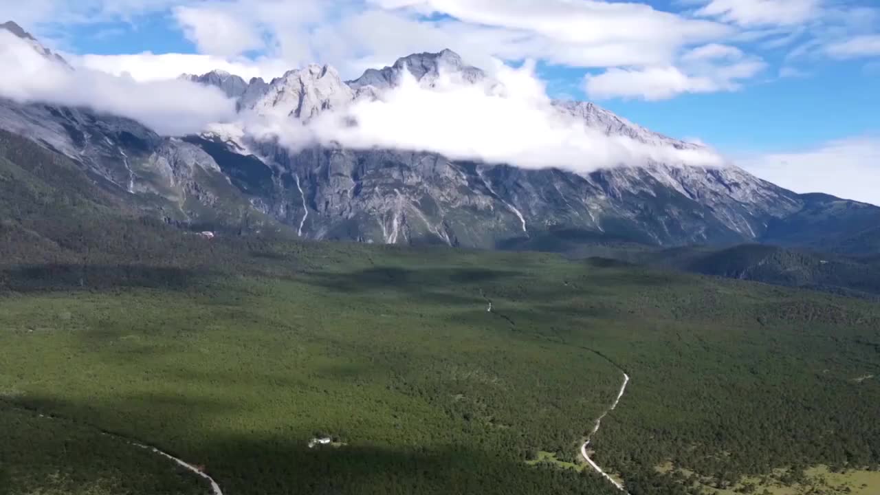 玉龙雪山延时摄影视频素材