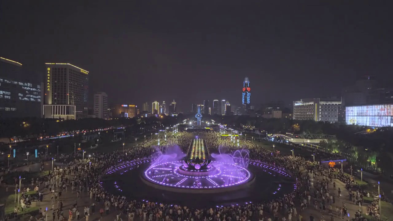 山东济南泉城广场喷泉夜景视频素材