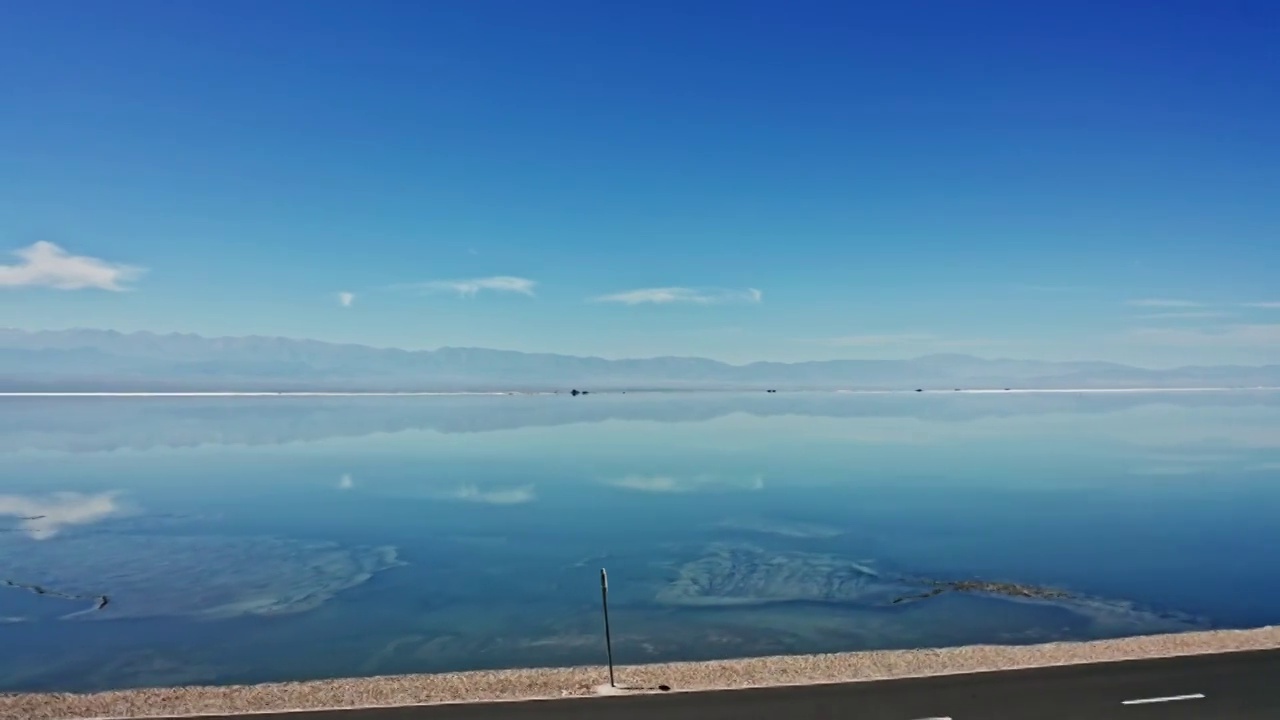 青海海西茶卡盐湖茶卡天空壹号景区 4K航拍视频视频素材