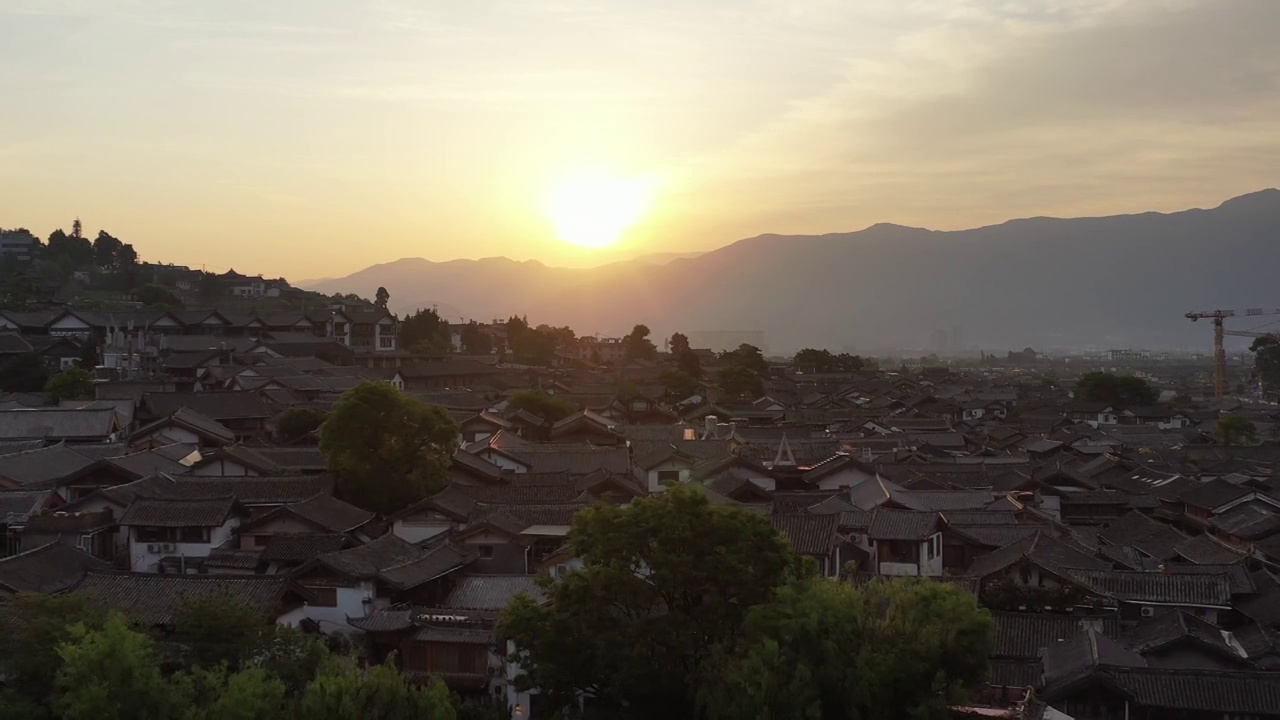 丽江,万古楼,云南省,房屋,玉龙雪山,木府,日出视频素材