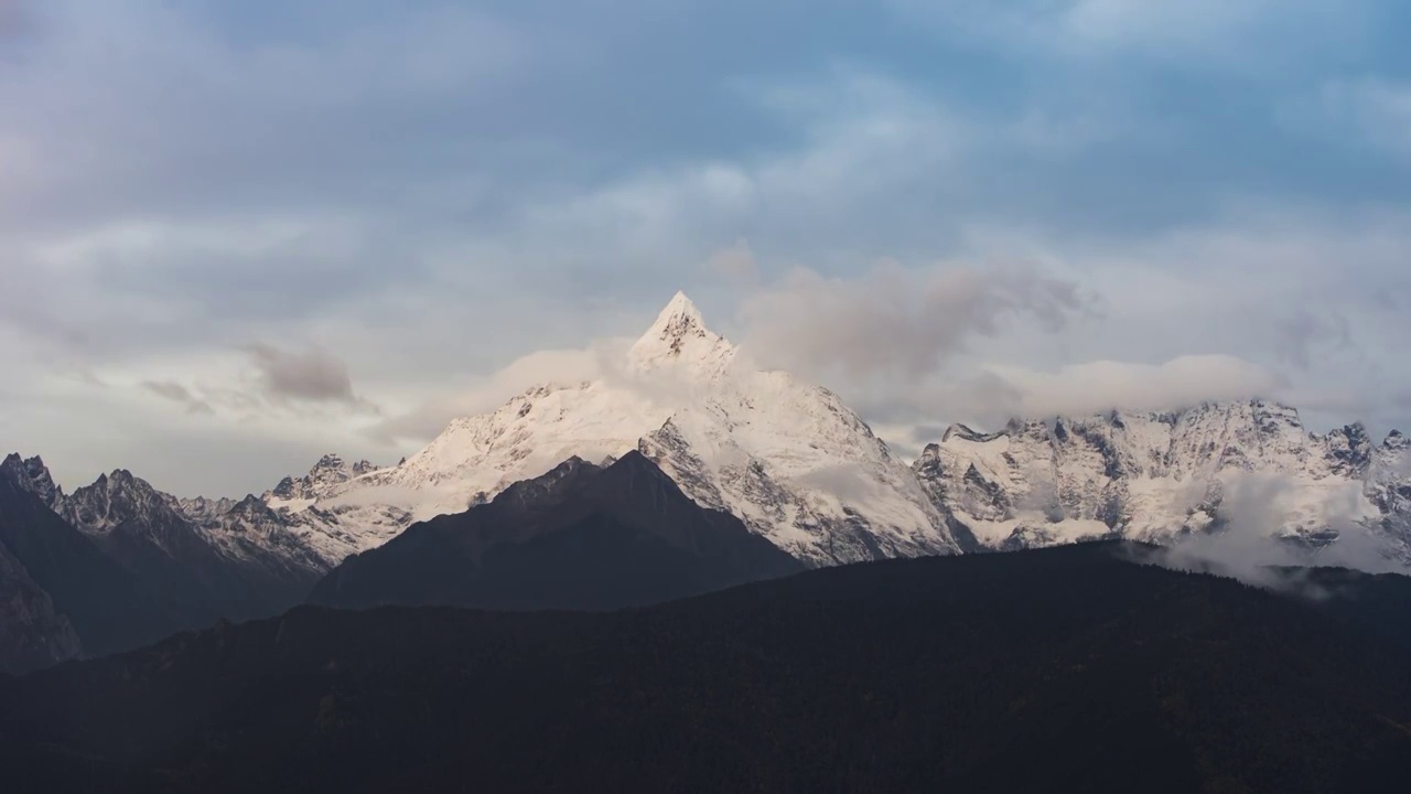 梅里雪山6K延时视频素材