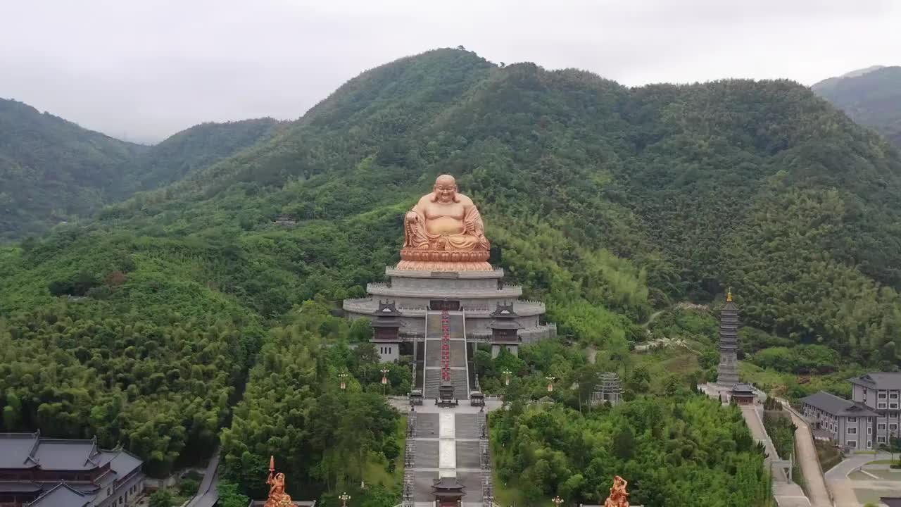 浙江宁波雪窦山雪窦寺视频素材