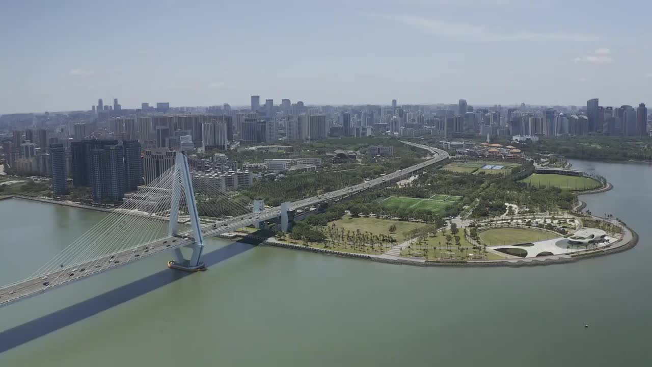 4k航拍海南省海口市世纪大桥视频素材