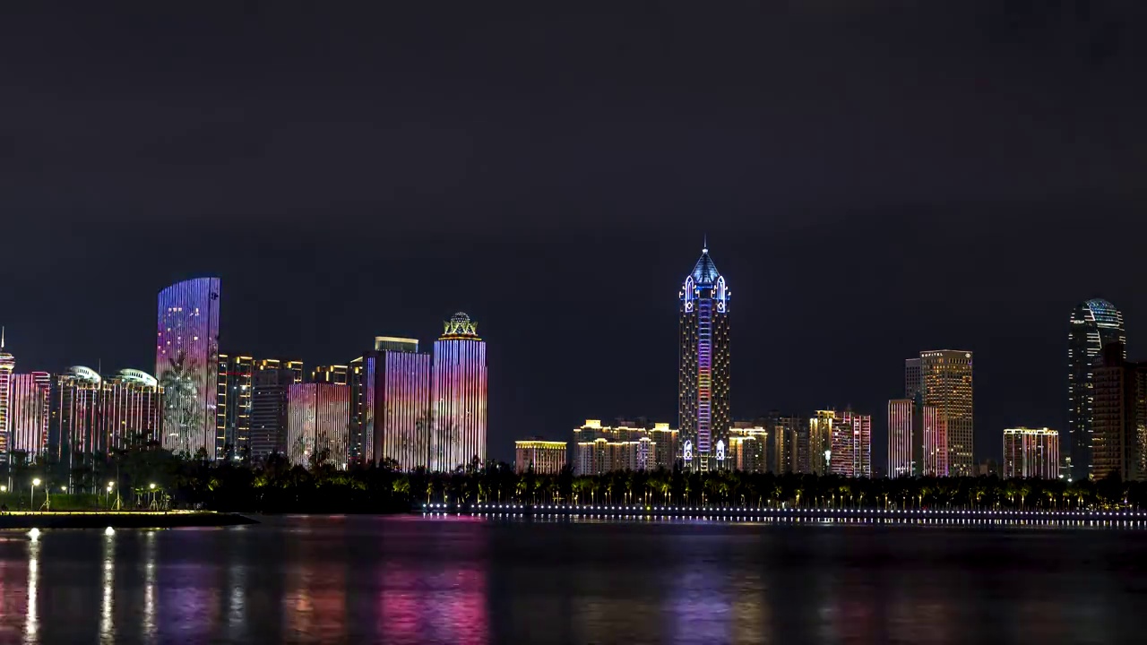 海南海口城市夜景的灯光秀视频素材