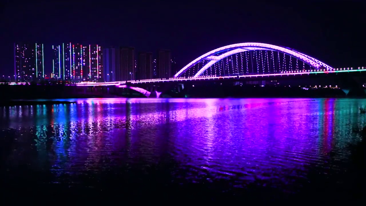 夜色 河水 流水 蓝色 灯光 光影 铁桥 沱江视频素材