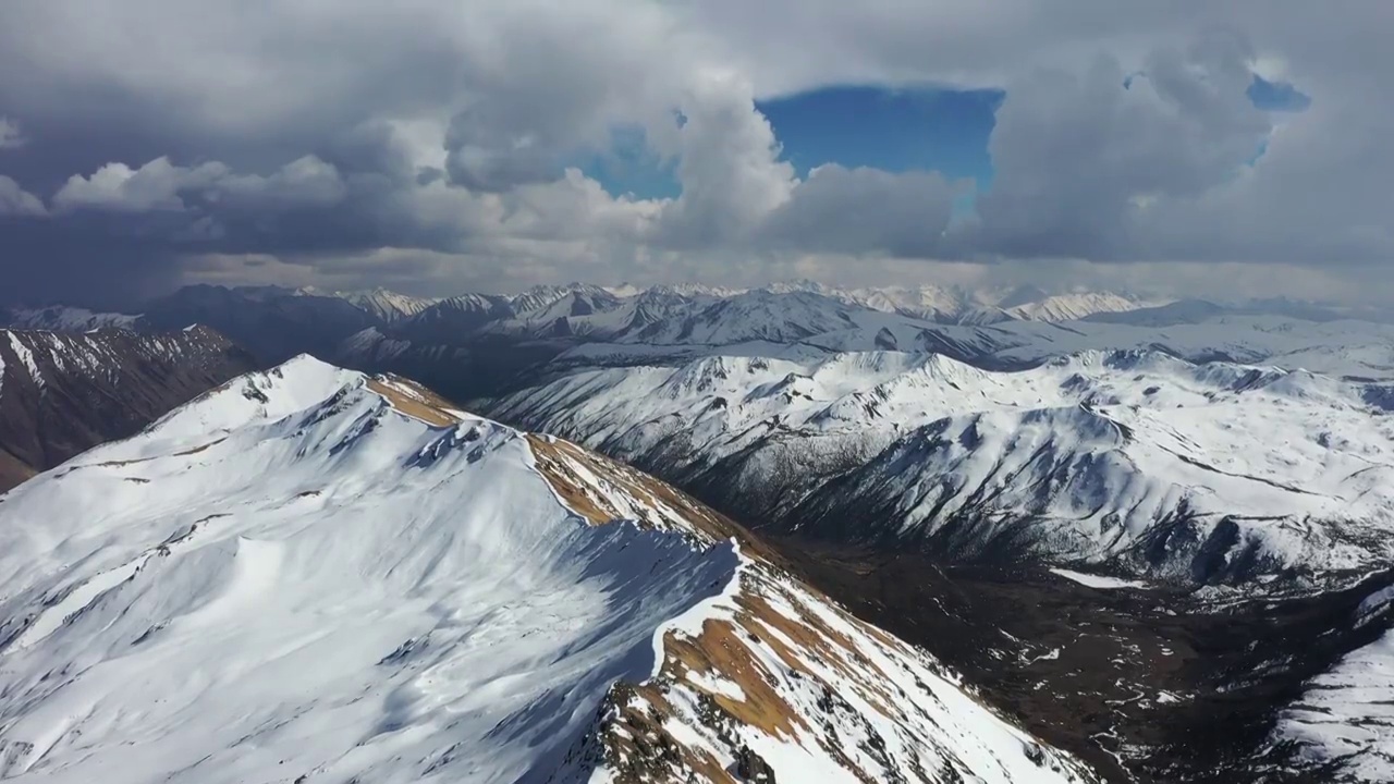 雪山美景视频素材