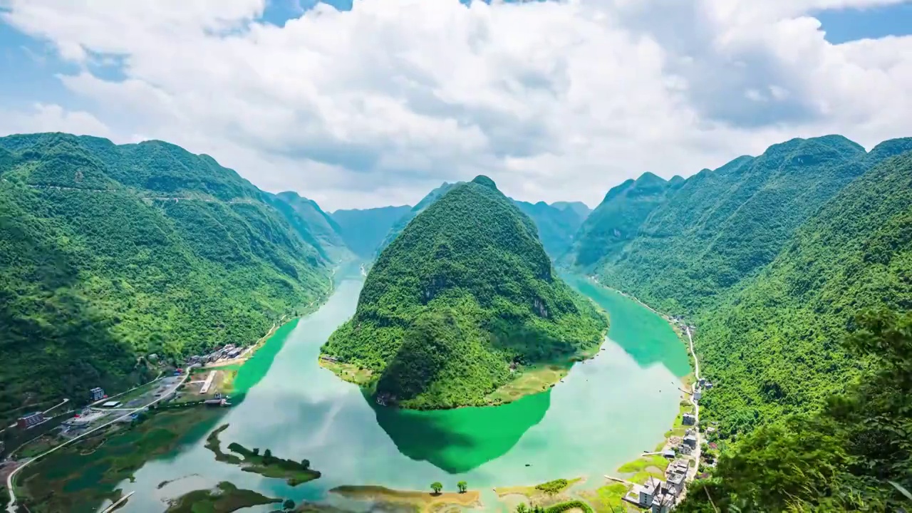 广西河池东兰红水河第一湾夏日晴空视频素材