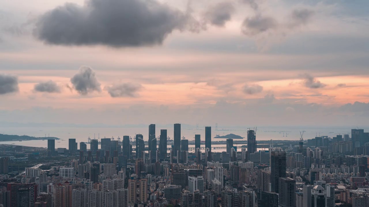 深圳海岸线高楼群蓝天白云视频素材