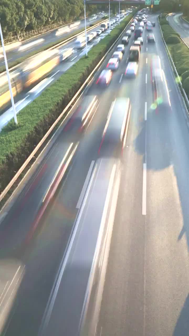 城市道路汽车车流延时视频素材