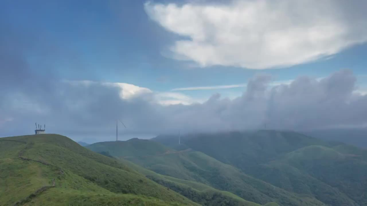 贵州黔东南台江县，海拔1800米的红阳高山风电场视频素材