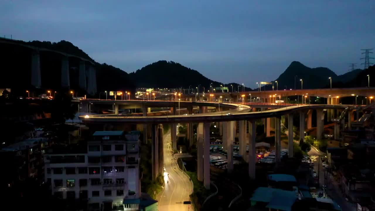 贵州省贵阳市黔春立交桥夜景视频素材