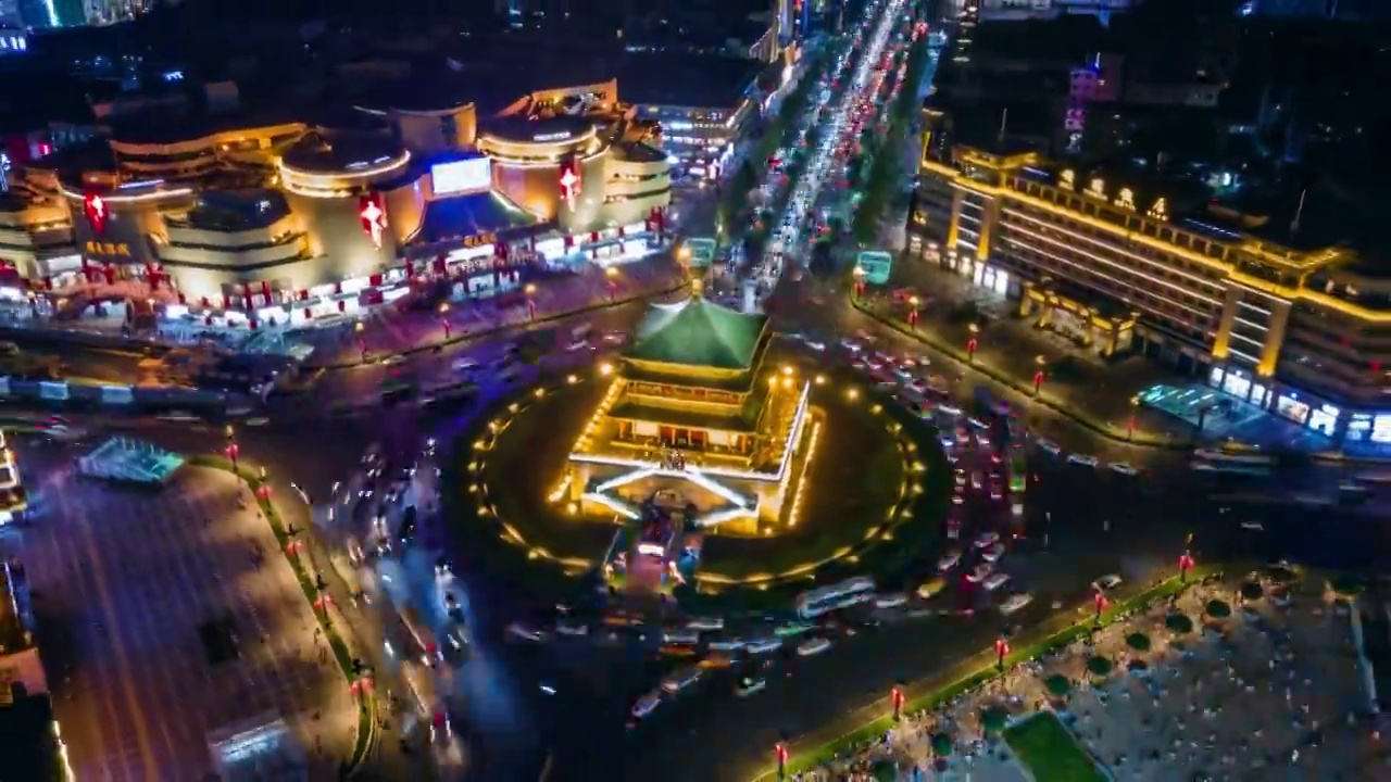 西安钟楼夜景航拍延时视频素材