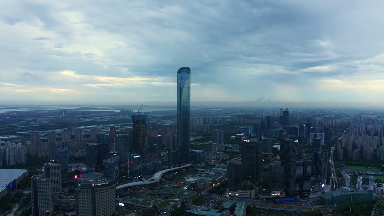 暴风雨来临前的苏州园区航拍视频素材