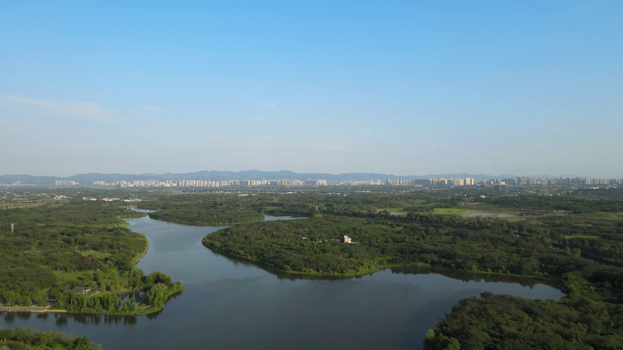 成都市青龙湖湿地公园湖泊航拍视频素材