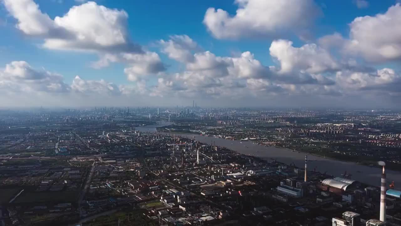 台风天大远景航拍上海延时视频下载